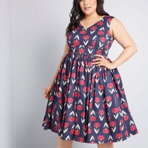 ModCloth Fabulous Fit and Flare V-Neck Dress Navy